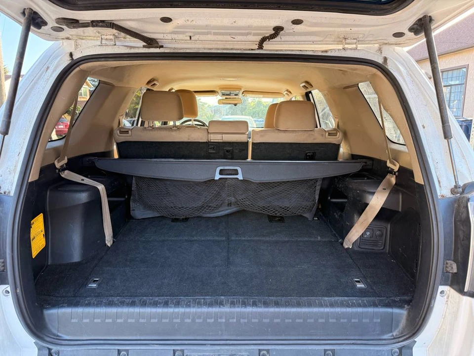 2015 Toyota 4Runner 5th Gen - Image 4 of 10