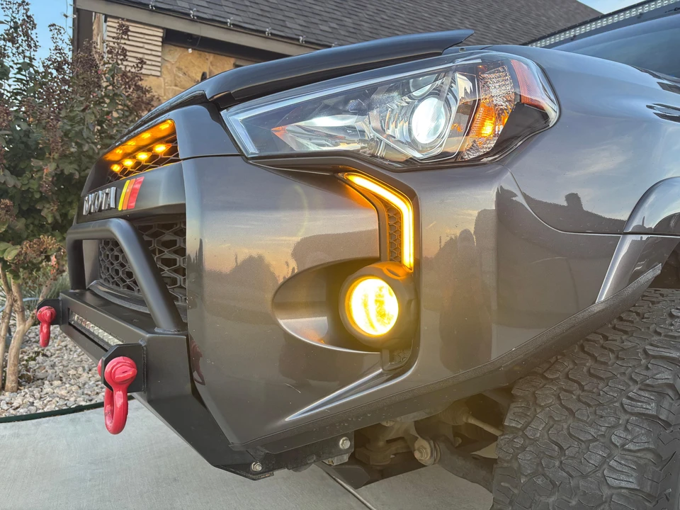 2015 Toyota 4Runner 5th Gen - Image 16 of 31