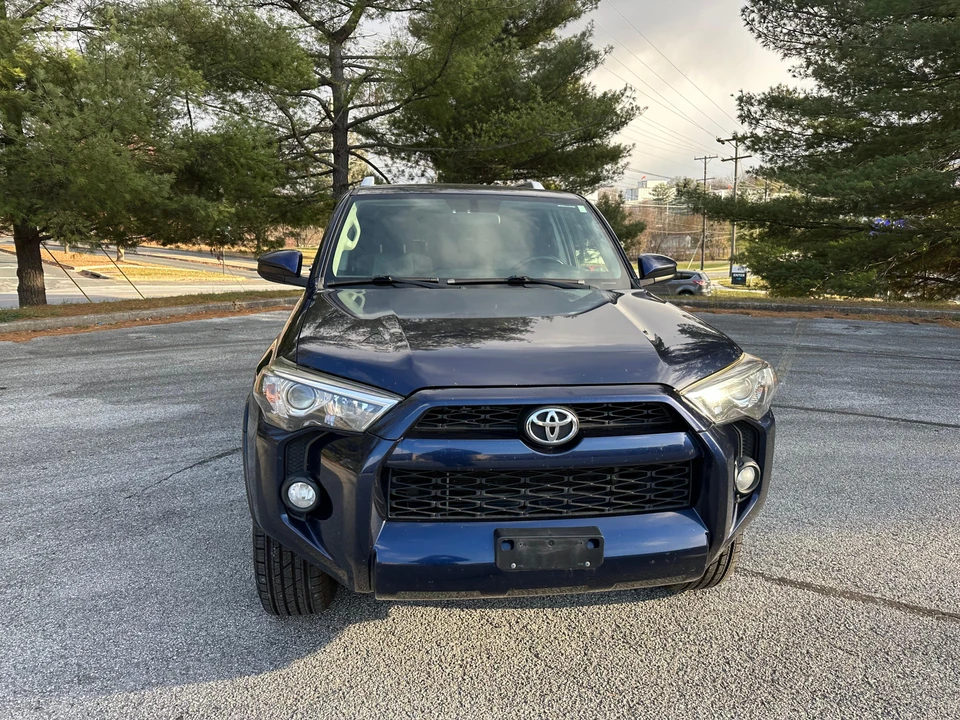 2015 Toyota 4Runner 5th Gen - Image 22 of 31