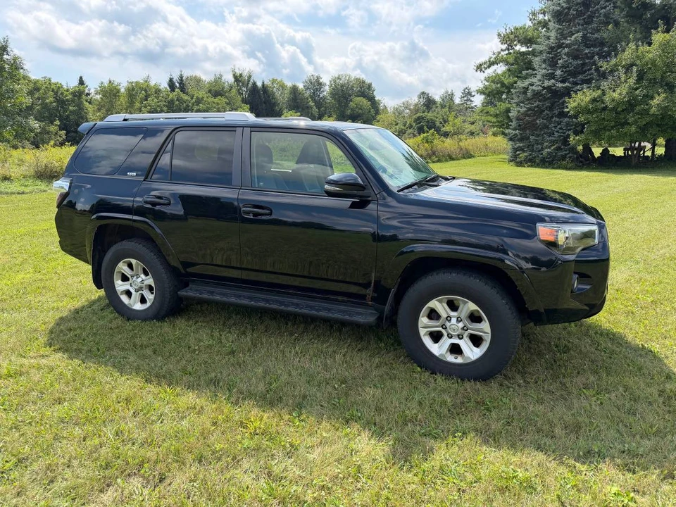 2015 Toyota 4Runner 5th Gen - Image 2 of 5