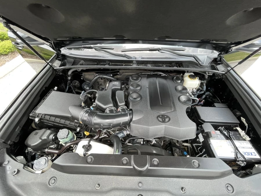 2015 Toyota 4Runner 5th Gen - Image 17 of 18