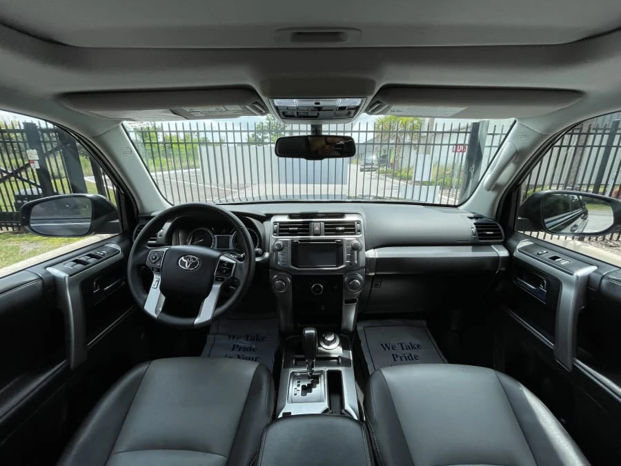 2015 Toyota 4Runner 5th Gen - Image 9 of 16