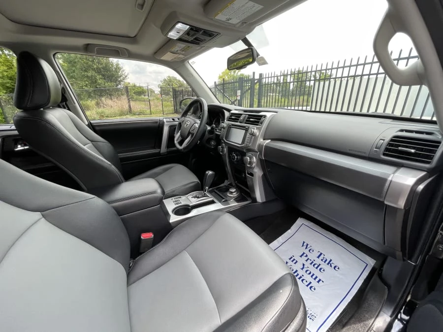 2015 Toyota 4Runner 5th Gen - Image 16 of 18