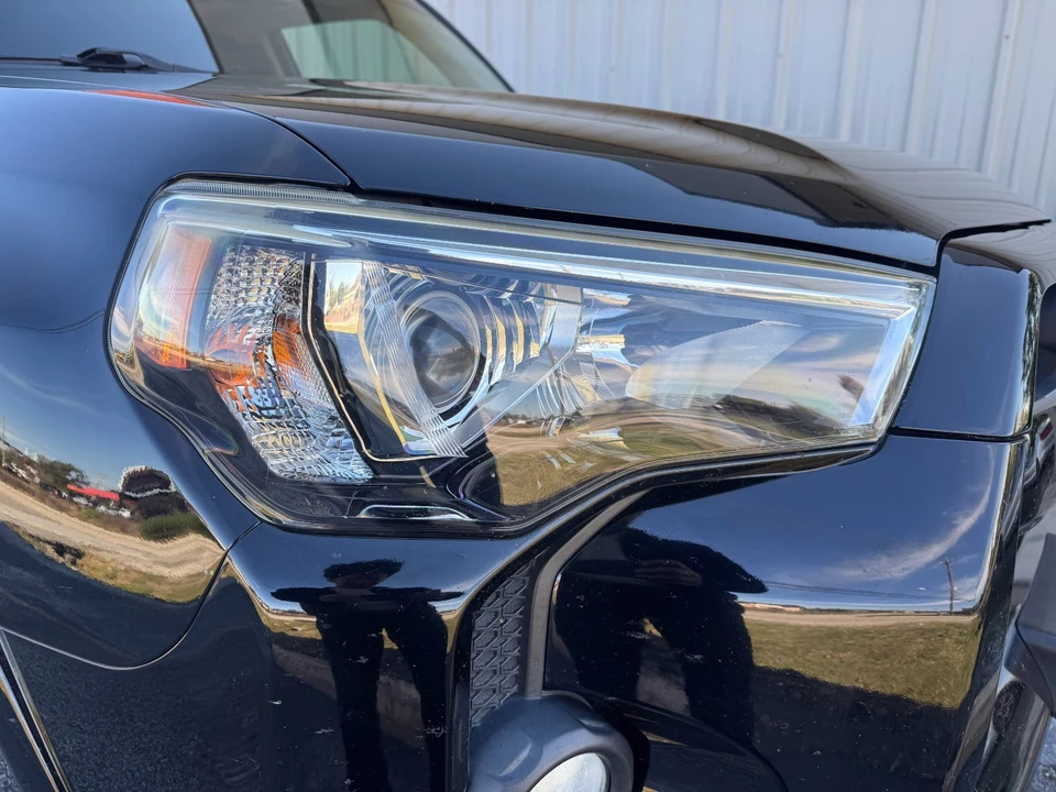 2015 Toyota 4Runner 5th Gen - Image 15 of 21