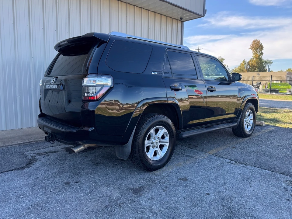 2015 Toyota 4Runner 5th Gen - Image 18 of 21