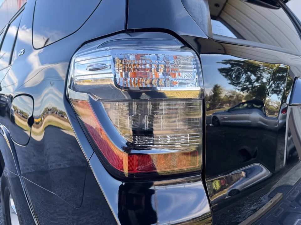 2015 Toyota 4Runner 5th Gen - Image 7 of 21