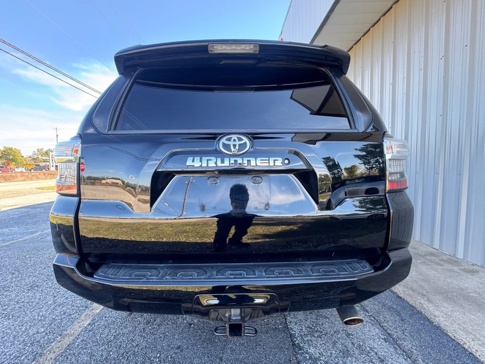 2015 Toyota 4Runner 5th Gen - Image 8 of 21