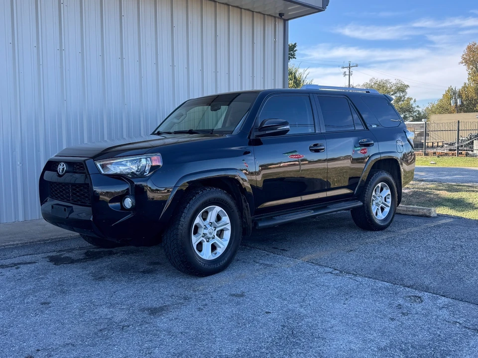 2015 Toyota 4Runner 5th Gen - Image 2 of 21