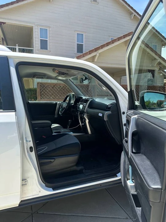 2015 Toyota 4Runner 5th Gen - Image 11 of 21