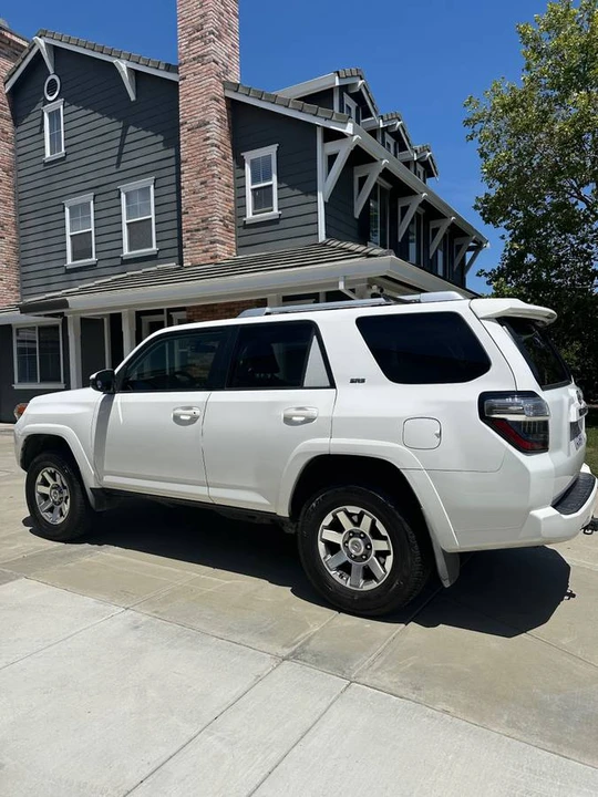 2015 Toyota 4Runner 5th Gen - Image 7 of 21