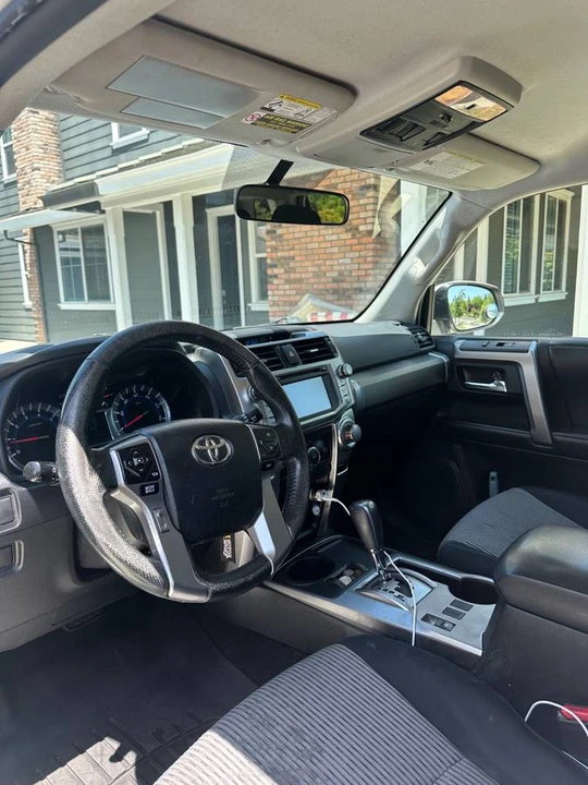 2015 Toyota 4Runner 5th Gen - Image 14 of 21