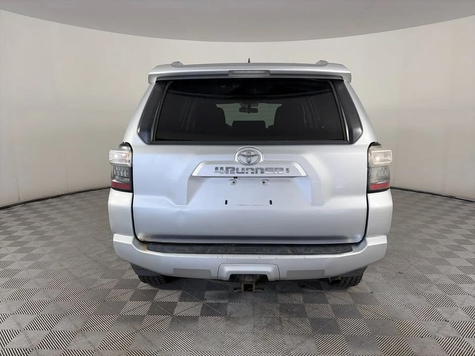 2015 Toyota 4Runner 5th Gen - Image 5 of 13