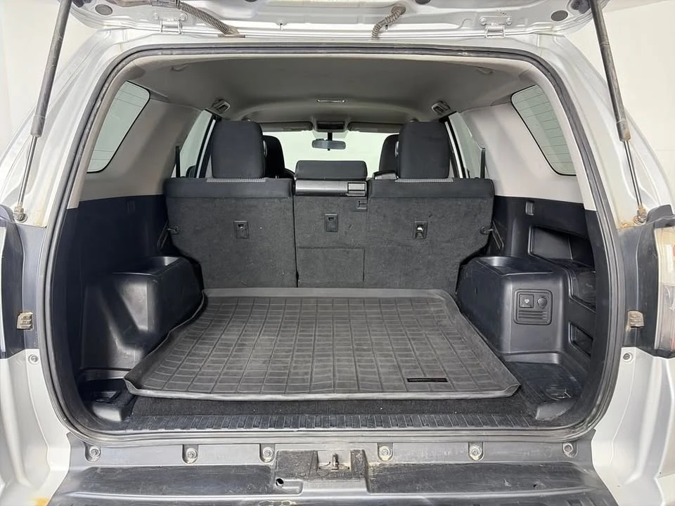 2015 Toyota 4Runner 5th Gen - Image 12 of 13