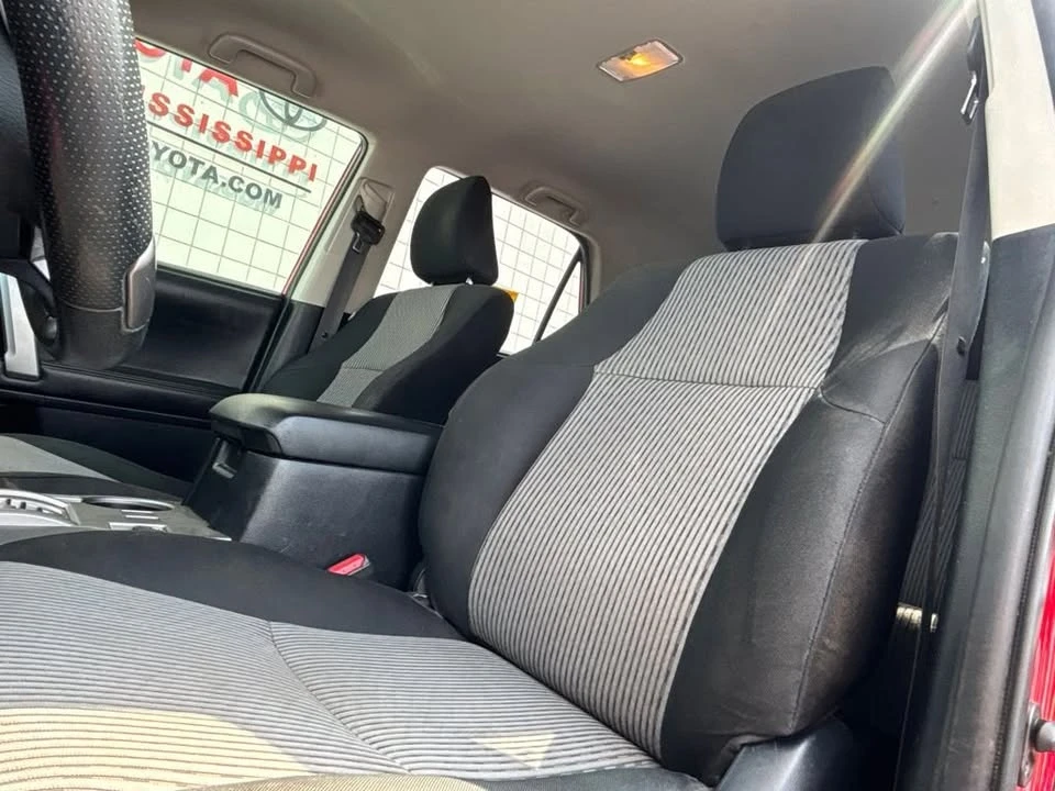 2015 Toyota 4Runner 5th Gen - Image 10 of 20