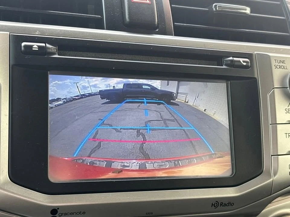 2015 Toyota 4Runner 5th Gen - Image 11 of 20