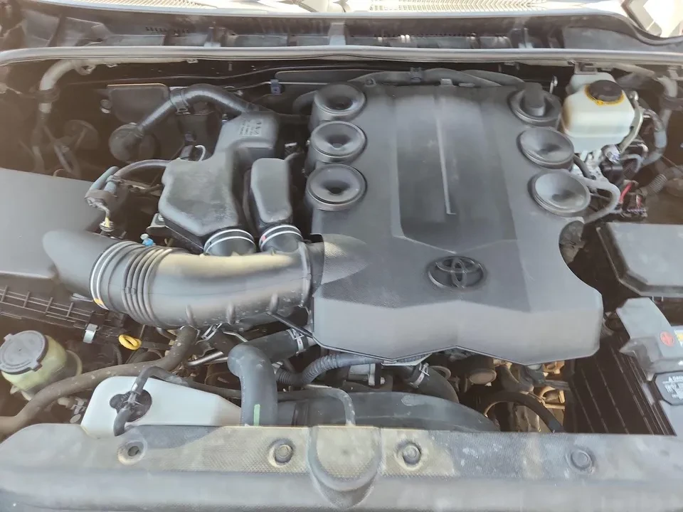 2015 Toyota 4Runner 5th Gen - Image 10 of 11