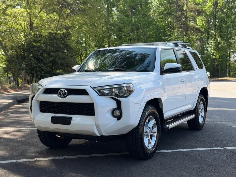 2015 Toyota 4Runner 5th Gen - Image 14 of 17