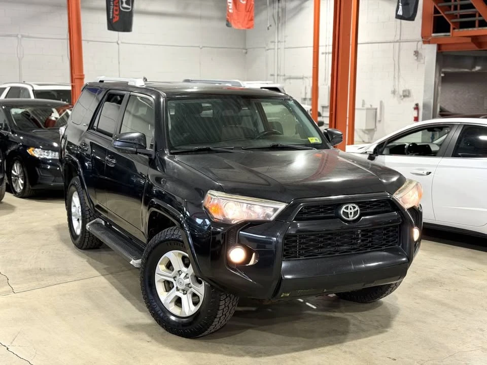 2015 Toyota 4Runner 5th Gen - Image 4 of 20