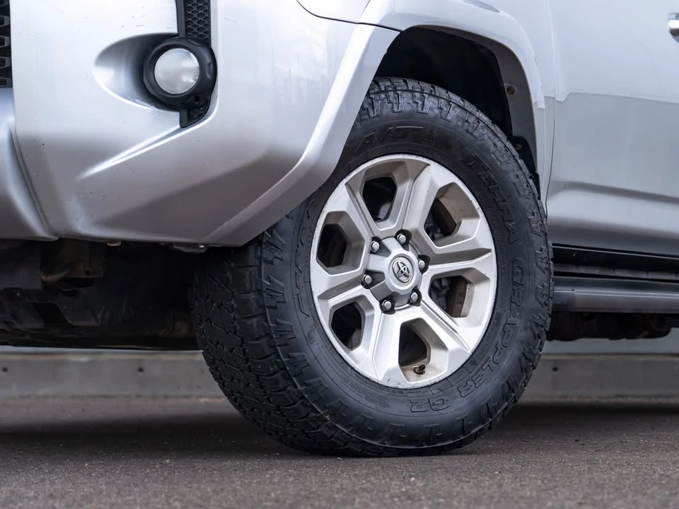 2015 Toyota 4Runner 5th Gen - Image 3 of 20