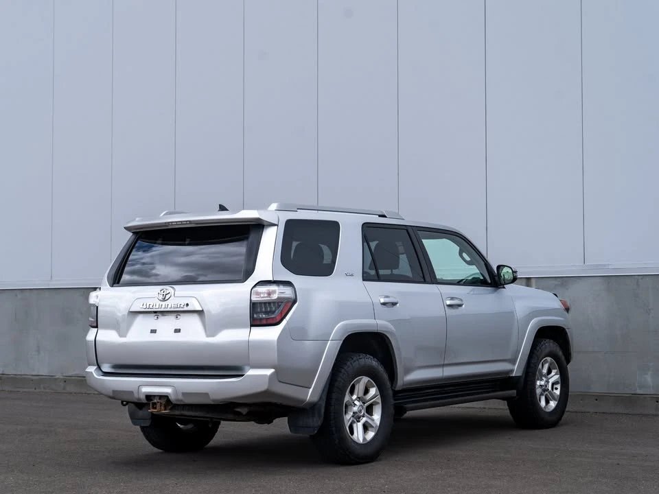 2015 Toyota 4Runner 5th Gen - Image 7 of 20