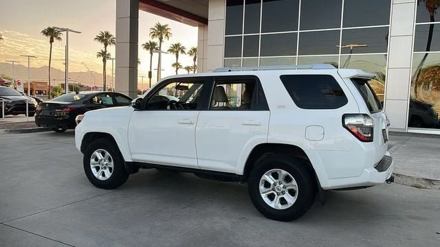 2015 Toyota 4Runner 5th Gen - Image 4 of 4