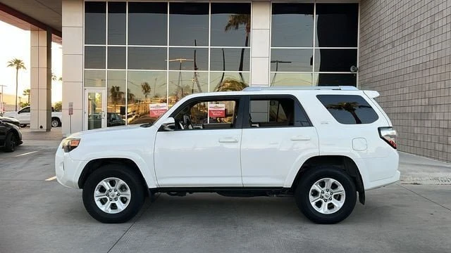 2015 Toyota 4Runner 5th Gen - Image 3 of 4