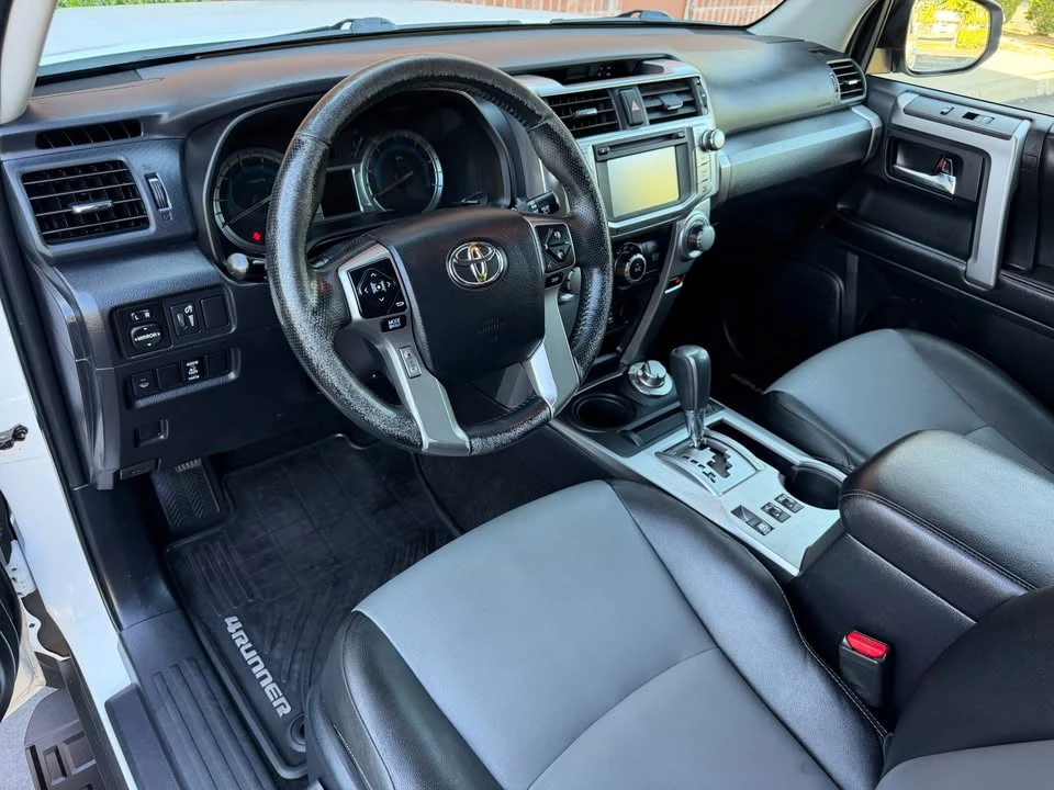 2015 Toyota 4Runner 5th Gen - Image 18 of 20