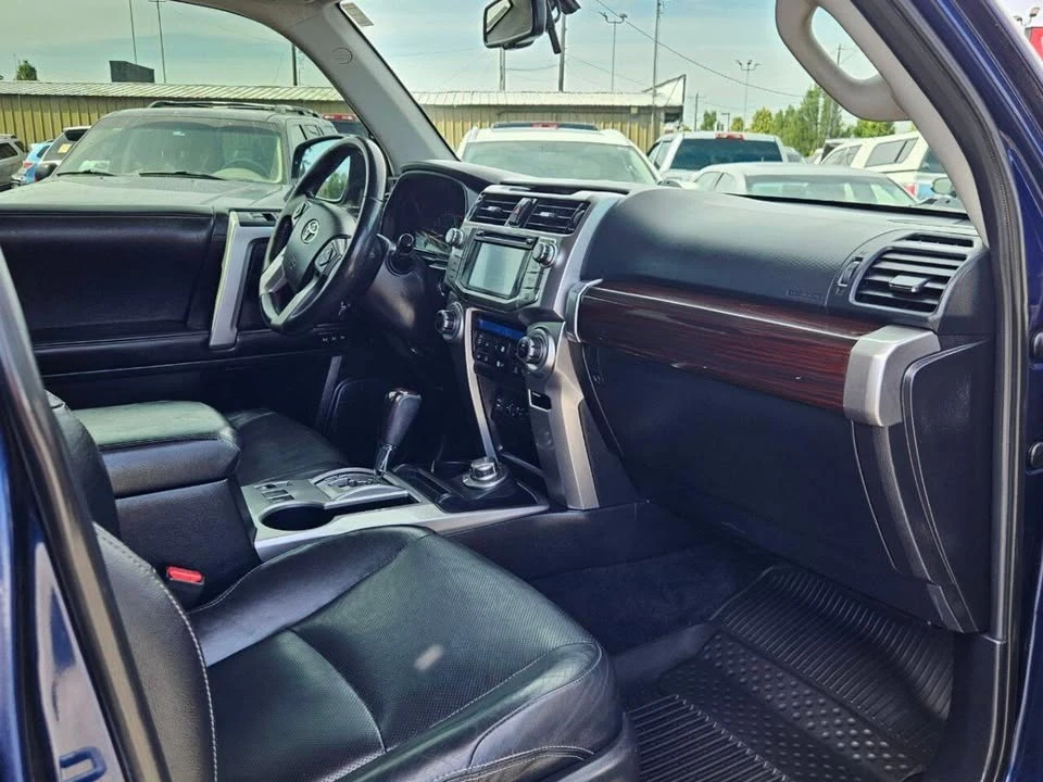 2015 Toyota 4Runner 5th Gen - Image 19 of 20