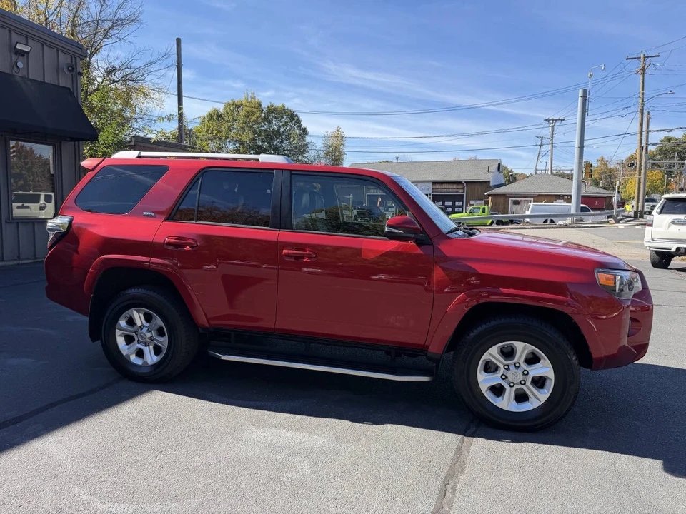 2015 Toyota 4Runner 5th Gen - Image 11 of 21
