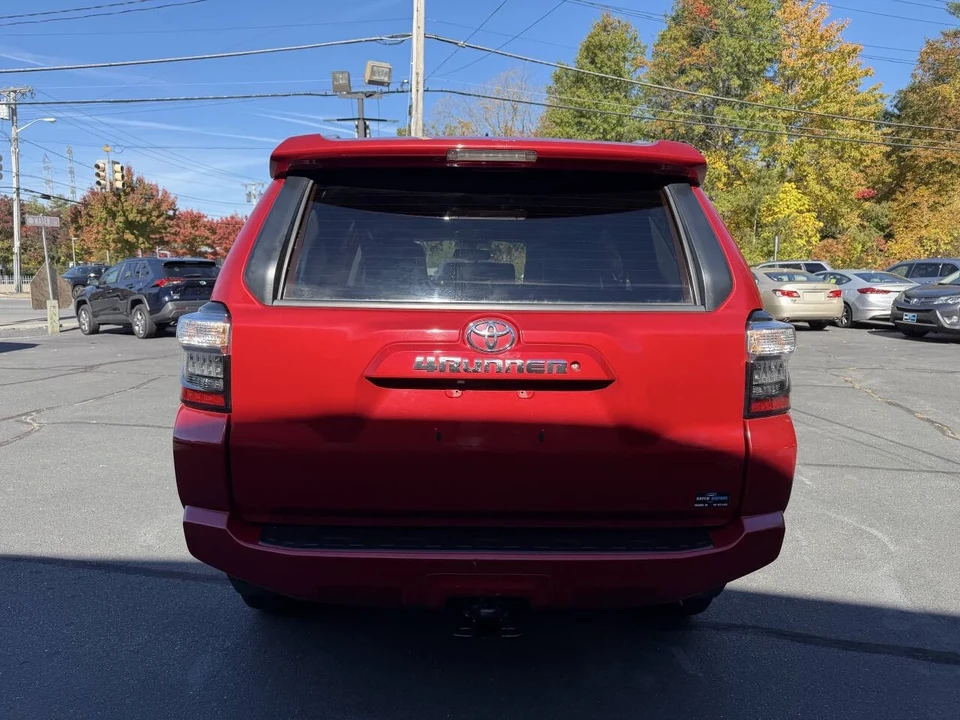 2015 Toyota 4Runner 5th Gen - Image 8 of 21