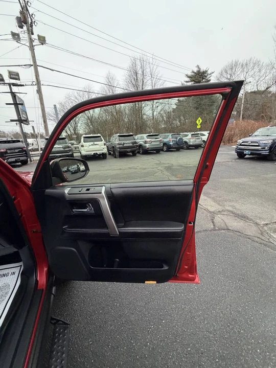 2015 Toyota 4Runner 5th Gen - Image 20 of 21