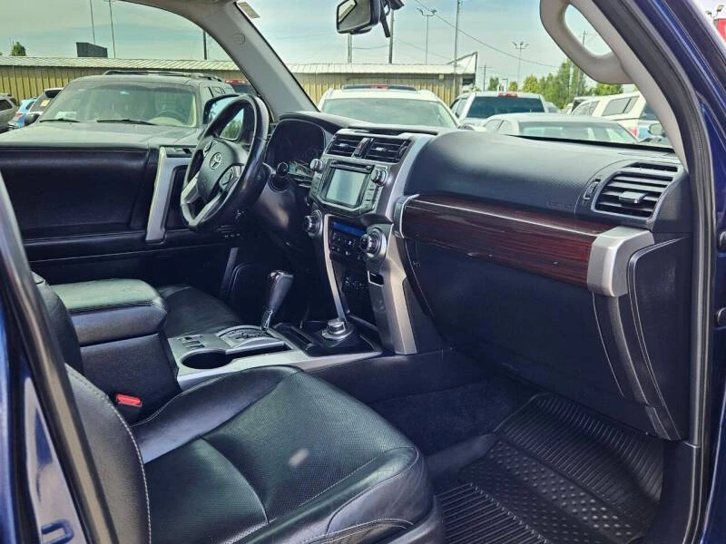 2015 Toyota 4Runner 5th Gen - Image 16 of 20