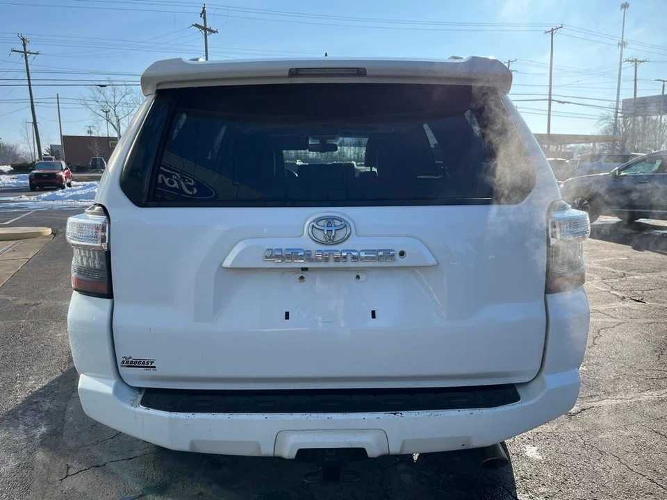 2015 Toyota 4Runner 5th Gen - Image 3 of 12