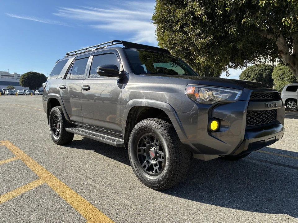 2015 Toyota 4Runner 5th Gen - Image 2 of 21