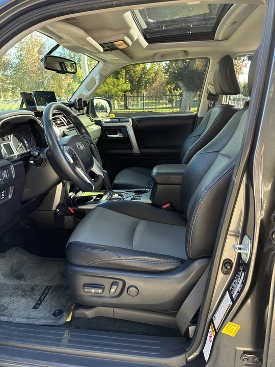 2015 Toyota 4Runner 5th Gen - Image 20 of 21