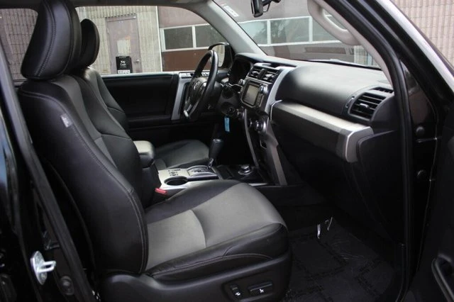 2015 Toyota 4Runner 5th Gen - Image 8 of 20