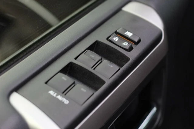 2015 Toyota 4Runner 5th Gen - Image 20 of 20