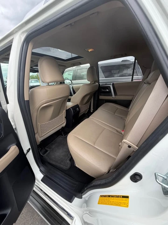 2015 Toyota 4Runner 5th Gen - Image 8 of 10