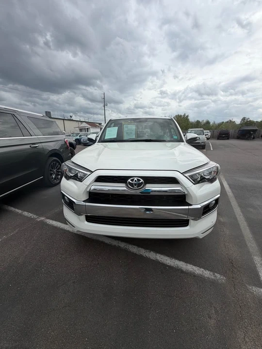 2015 Toyota 4Runner 5th Gen - Image 2 of 10