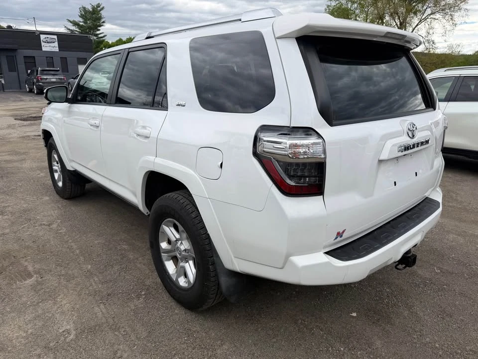 2015 Toyota 4Runner 5th Gen - Image 4 of 6