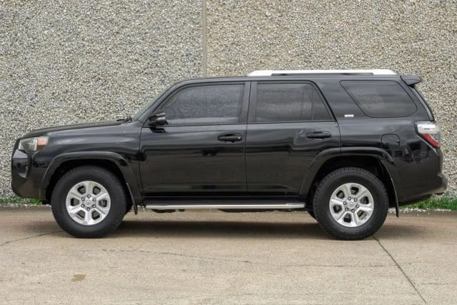 2015 Toyota 4Runner 5th Gen - Image 11 of 21