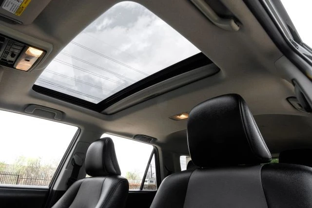 2015 Toyota 4Runner 5th Gen - Image 5 of 21