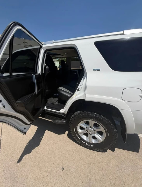 2015 Toyota 4Runner 5th Gen - Image 10 of 13