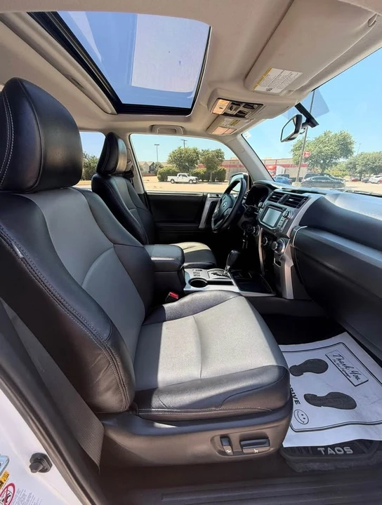 2015 Toyota 4Runner 5th Gen - Image 7 of 13