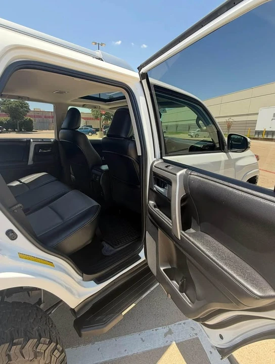 2015 Toyota 4Runner 5th Gen - Image 9 of 13