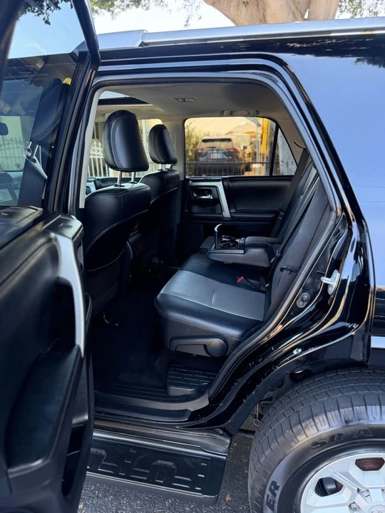 2015 Toyota 4Runner 5th Gen - Image 9 of 14