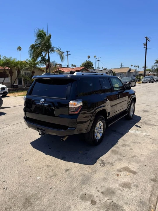 2015 Toyota 4Runner 5th Gen - Image 4 of 14