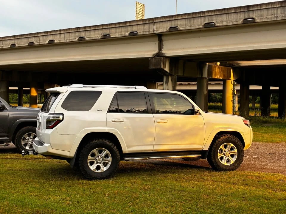 2015 Toyota 4Runner 5th Gen - Image 3 of 13