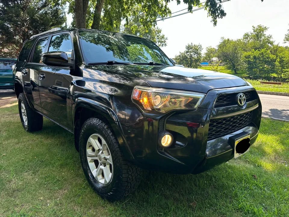 2015 Toyota 4Runner 5th Gen - Image 3 of 18