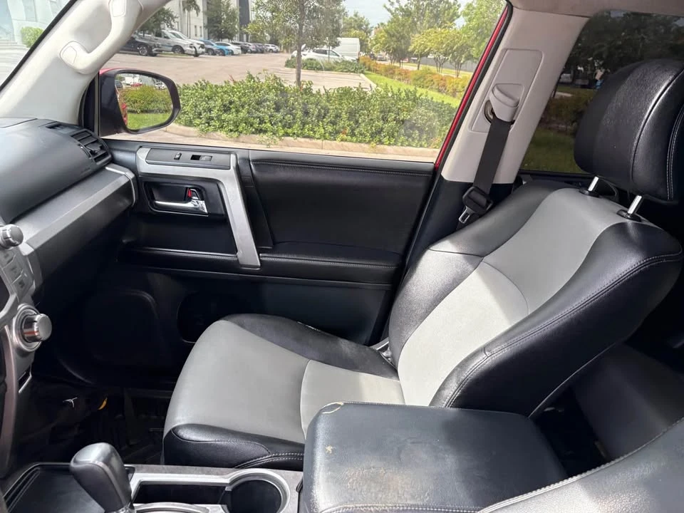 2015 Toyota 4Runner 5th Gen - Image 11 of 18
